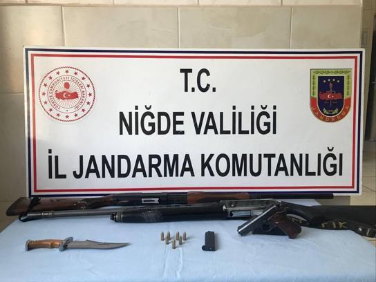 Niğde'de Ruhsatsız Silah Baskını