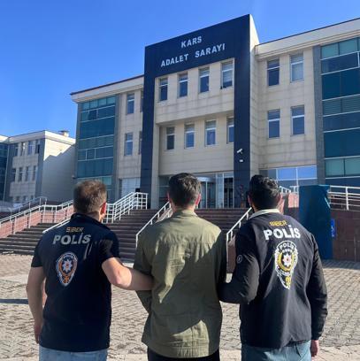 Kars'ta 19 yıl hapis cezasıyla aranan hükümlü yakalandı