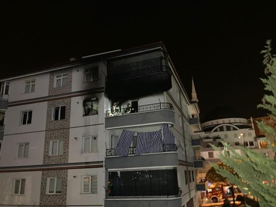 Ankara’da 4 katlı binada patlama: 1 yaralı