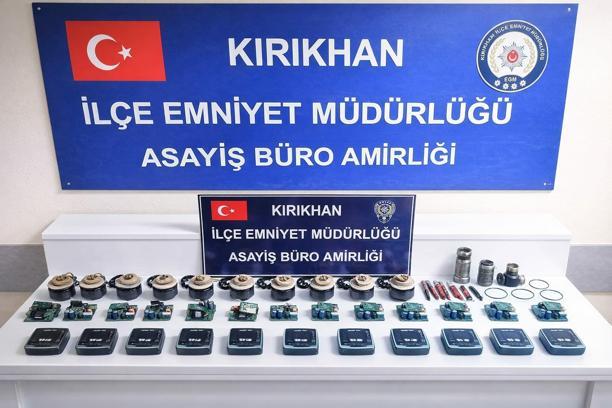 Hatay'da 10 bin 500 avro değerindeki sirkülasyon pompalarını çalan hırsız tutuklandı