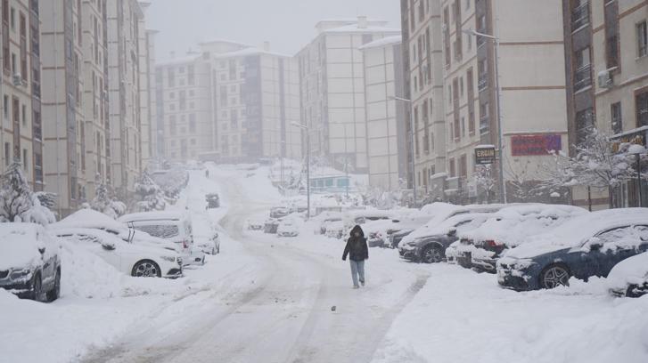 Şırnak'ta kar yağışı