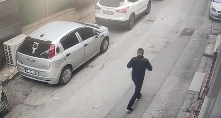 Kuyumculara sahte gram altın satan 2 şüpheli, kamera görüntüleriyle yakalandı