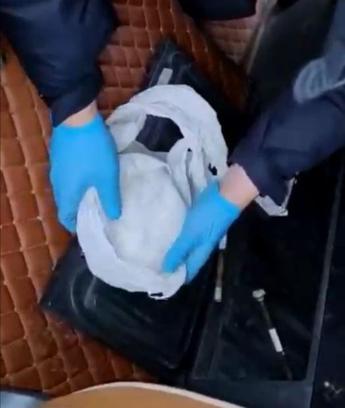 Durdurulan TIR’dan 450 gram metamfetamin ele geçirildi; 1 gözaltı