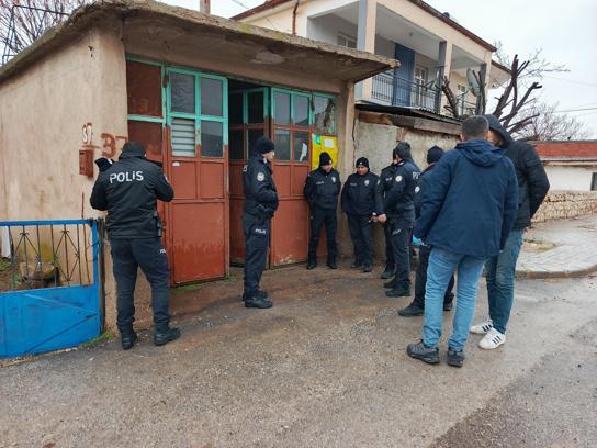 Av tüfeğiyle kazara kendini vuran veteriner, ağır yaralandı