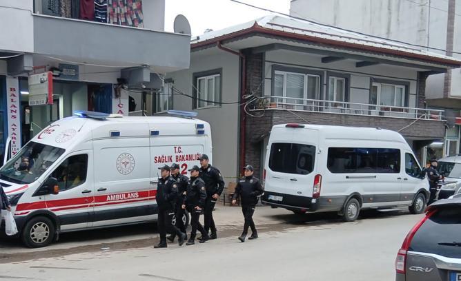 Sakarya’da emekli polis önce eşini, sonra emlakçıyı öldürdü