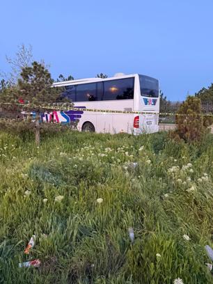Konya'da yolcu otobüsü, TIR'a çarptı: 1 ölü, 8 yaralı