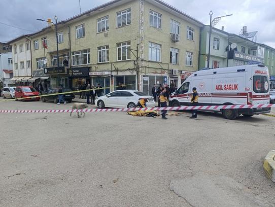 Belediye çalışanı, silahlı saldırıda hayatını kaybetti