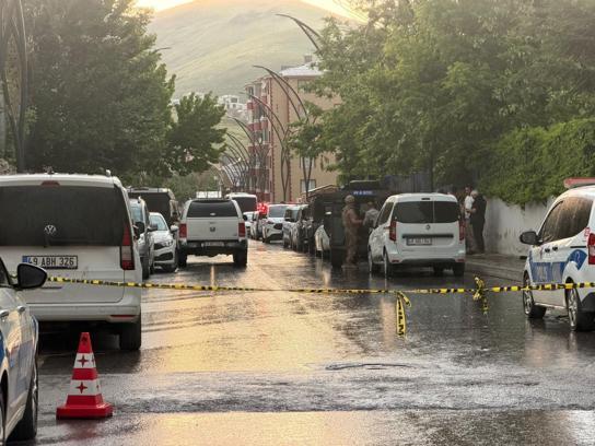 İşitme engelli kardeşini vurdu, polis operasyonunda etkisiz hale getirildi