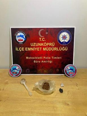 Edirne’de üzerinde uyuşturucuyla yakalanan şüpheliye gözaltı