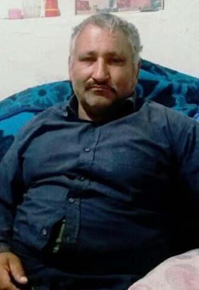 Devrilen traktörünün altında kalıp, öldü; kaza kamerada