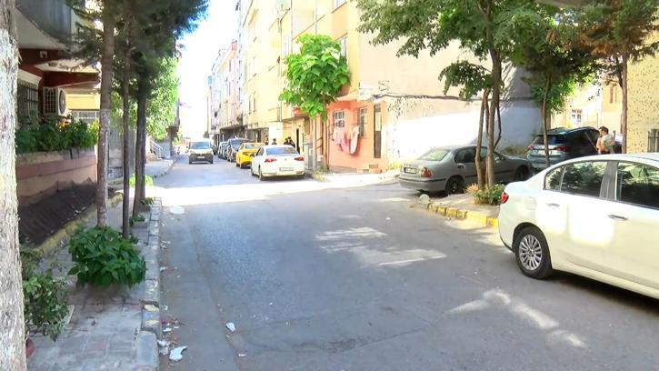 Bağcılar'da takip ettikleri sürücüye silah doğrultup araçtaki 2 milyon 568 bin lirayı çaldılar