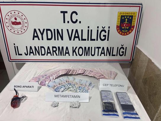 Uyuşturucu satarken suçüstü yakalanan şüpheli tutuklandı