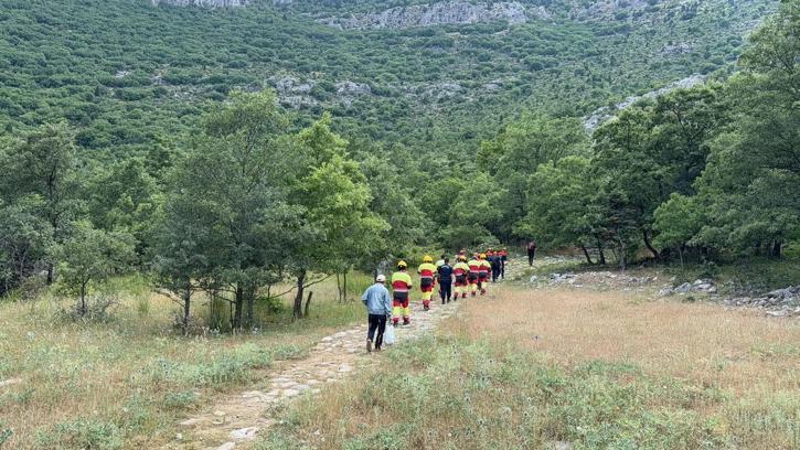Eşiyle hayvan otlatmak için gittiği bölgede kayboldu