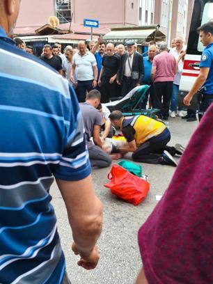 TIR'ın altında kalan yaya ağır yaralandı