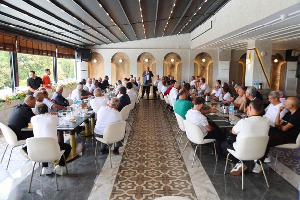 Başkan Sandıkçı, mahalle muhtarlarıyla buluştu
