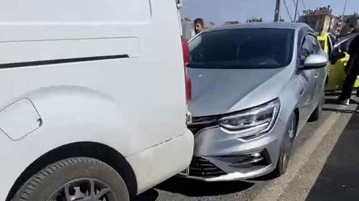 Bingöl'de 4 araçlı zincirleme kaza meydana geldi
