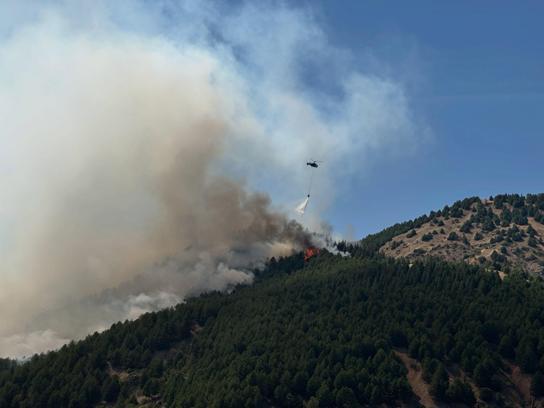Adıyaman’daki orman yangınına havadan ve karadan müdahale sürüyor