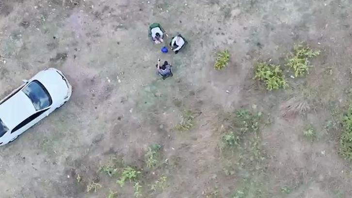 Sultanbeyli'de ormanlık alanlarda havadan denetim! Giriş yasağını delenlere para cezası verildi