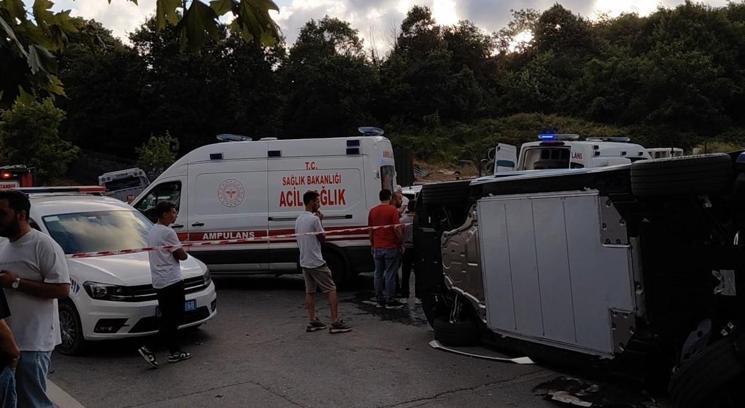 Beykoz’da iki otomobilin çarpıştığı kazada 7 kişi yaralandı
