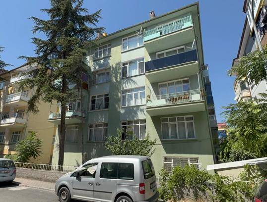 Kiracı, aidat nedeniyle tartıştığı apartman yöneticisini bıçakladı