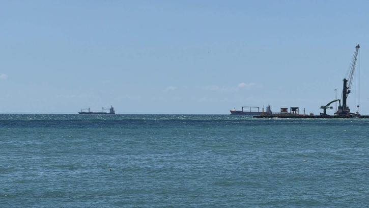 Tekirdağ'da fırtına; eğitim uçuşları iptal, 3 ilçede denize girmek yasak