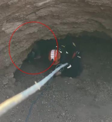 Obrukta mahsur kalan keçiyi AFAD ekipleri kurtardı