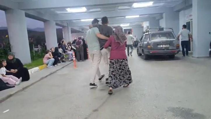Bursa'da düğün yemeği ardından 84 kişi hastaneye kaldırıldı