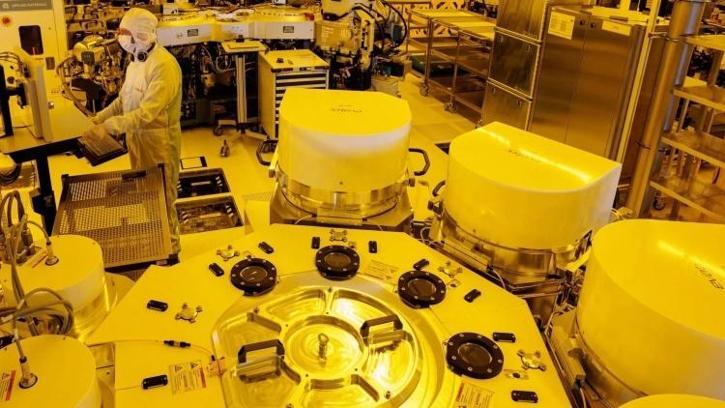 Kimlik ve pasaport çipleri Türkiye’de üretilecek: 5 milyar dolarlık dev hamle!