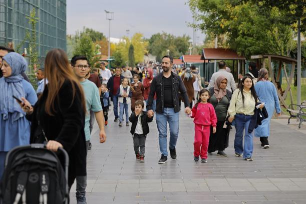 Kayseri Hayvanat Bahçesi’ne 4 Ekim’de yoğun ilgi