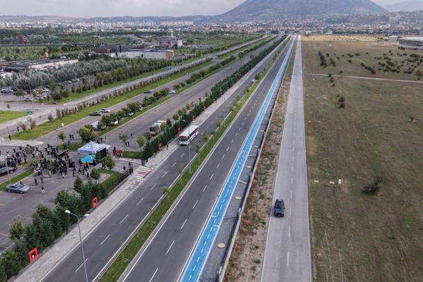 Kayseri’deki yeni caddeye, ‘Hava İkmal 100. Yıl Caddesi’ adı verildi