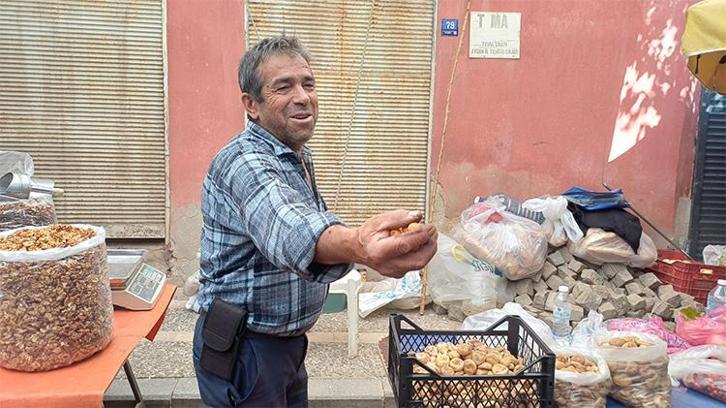 Dağlarda kendiliğinden yetişiyor, bedava toplatıp satıyorlar! Kilosu 150 TL'den kapış kapış gidiyor
