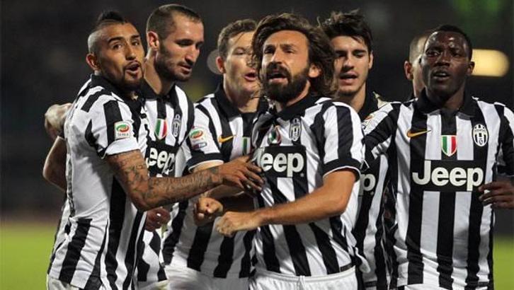 Juventus arayı açıyor