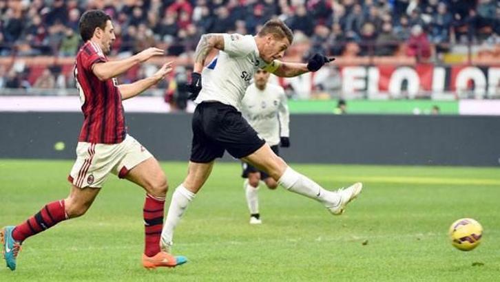 Milan'a bir darbe daha