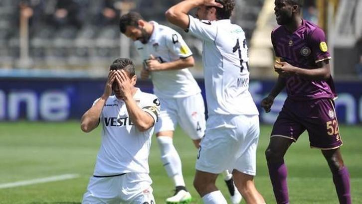 PTT 1. Lig'in dibi yangın yeri