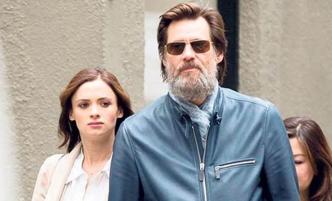 Jim Carrey’in sevgilisi intihar etti!