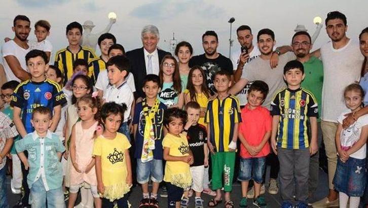 Mehmet Topal'dan moral yemeği