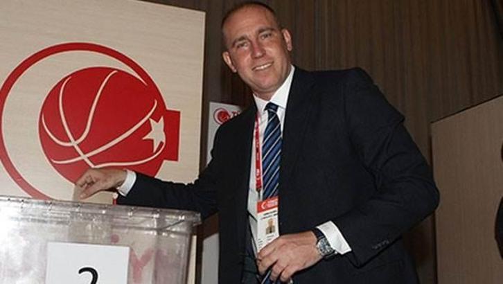 Harun Erdenay aday olmayacağını açıkladı