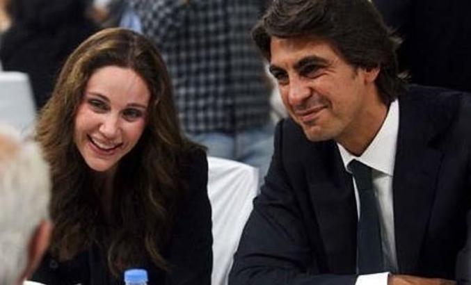 Şoke eden iddia! Demet Şener'in arkadaşı evli çıktı...