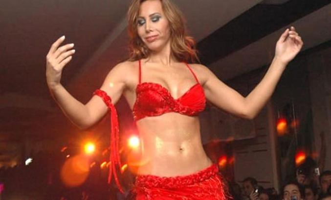 Evlenince dansözlüğe devam etti; ancak...