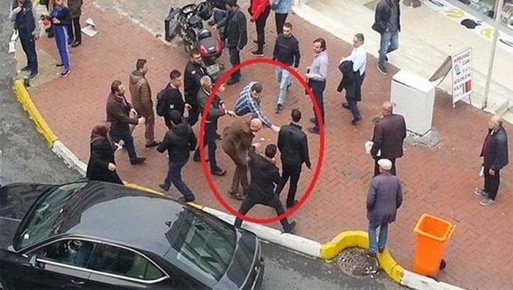 Ünlü spor yazarına yumruklu saldırı