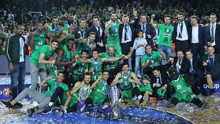 Bakan Bak, Darüşşafaka'yı tebrik etti