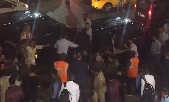 Havalimanı’nda UBER sürücüsüne ve yolculara tekme ve yumruklu saldırı