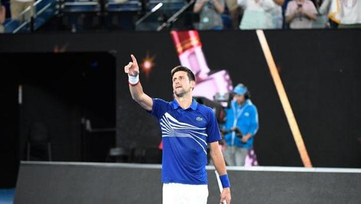 Novak Djokovic, çeyrek finale yükseldi