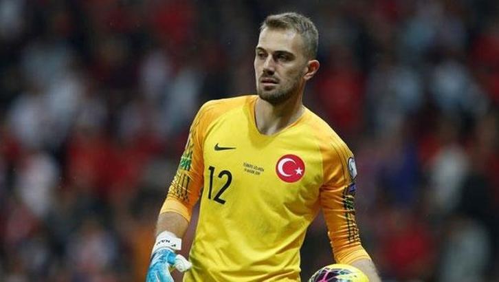 Mert Günok dev kalecileri solladı! Avrupa'nın zirvesinde