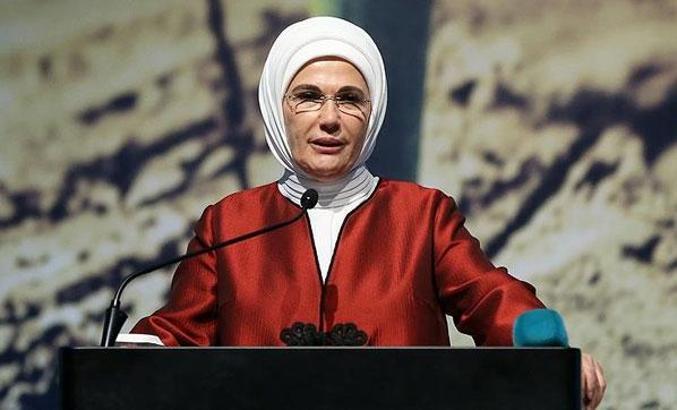 Siyasette çanta polemiği! Hepsi imitasyon