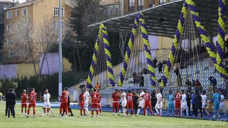 Eyüpspor ve Manisa FK 1. Lig'de!