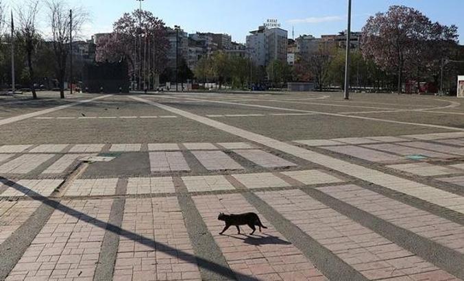 Hafta sonu yasağı kalktı mı? Hafta sonu dışarı çıkma yasağı devam mı ediyor, kaldırıldı mı?