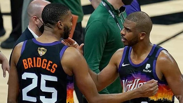 Devin Booker 31 sayı attı Suns 2-0 yaptı