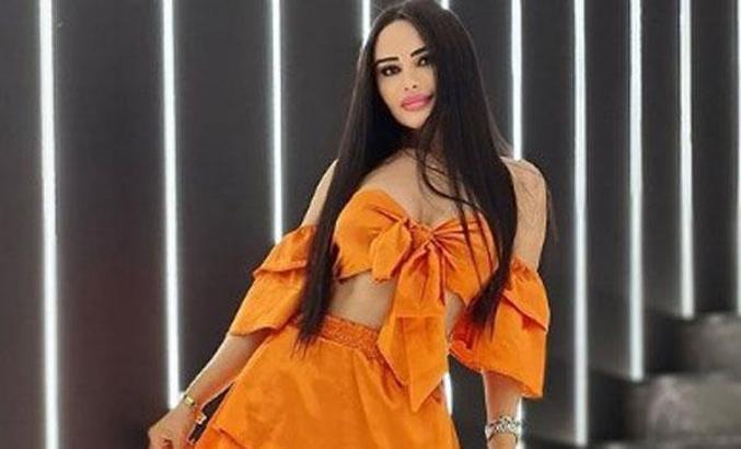 Naz Mila'dan seksi kalça dansı!