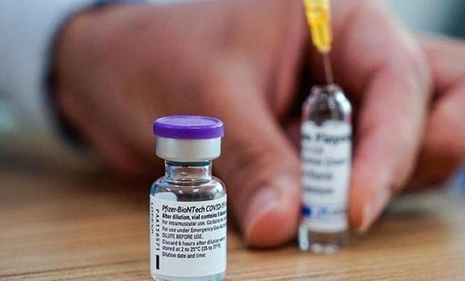 Biontech yan etkileri kaç gün sürer, uzun sürerse ne yapılmalı? İşte Biontech aşısının yan etkileri ve etkilerin uzun sürmesi durumunda yapılacaklar!